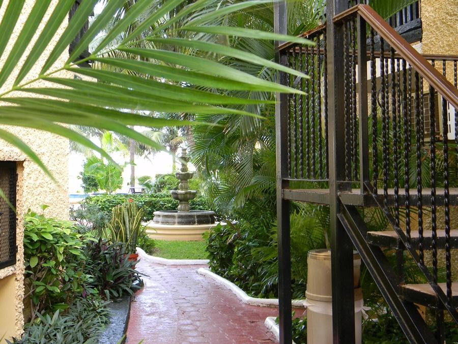 Hotel Imperial Laguna Faranda Cancún Exterior foto