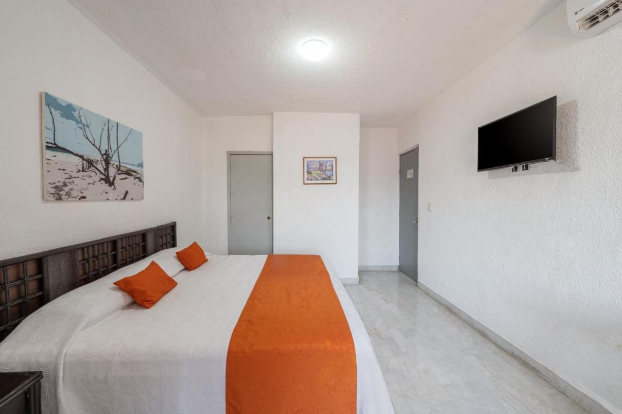 Hotel Imperial Laguna Faranda Cancún Exterior foto